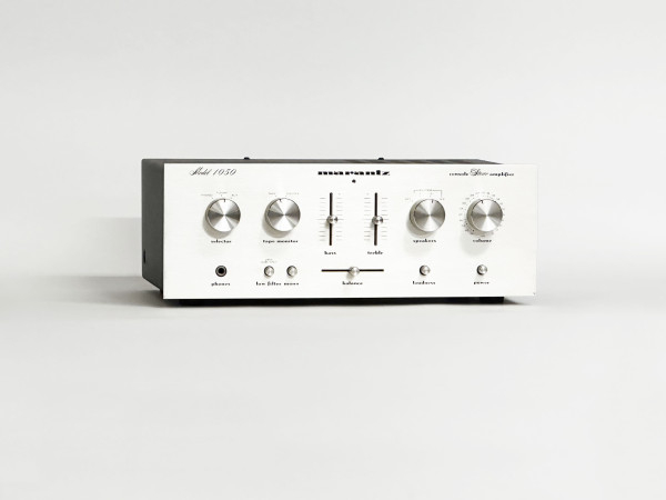 MARANTZ Model 1050