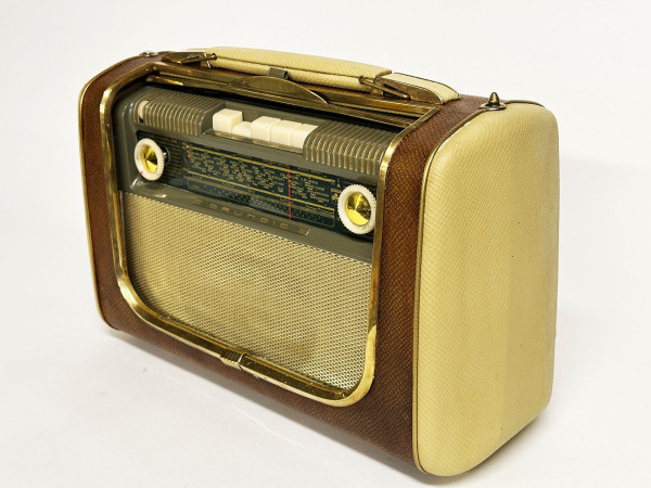 GRUNDIG Concert Boy 59 Hifi Vintage réparations