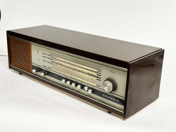 GRUNDIG RF-145 Hifi Vintage réparations