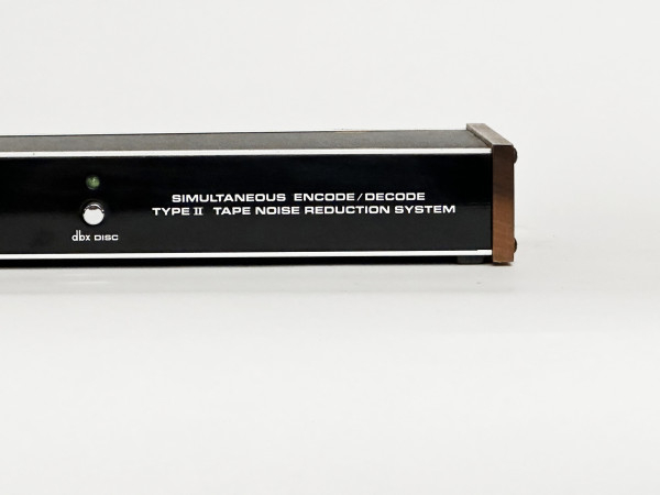 DBX 224