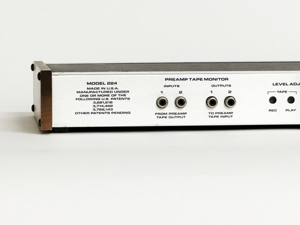 DBX 224