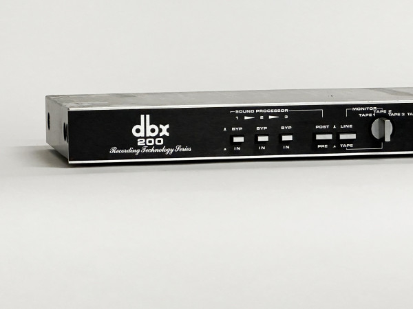 DBX 200