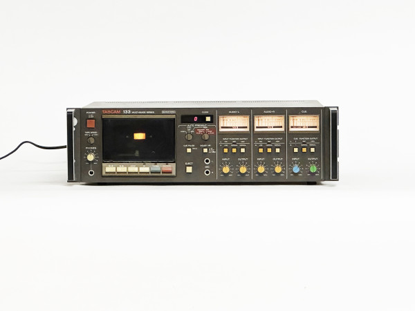 TASCAM 133