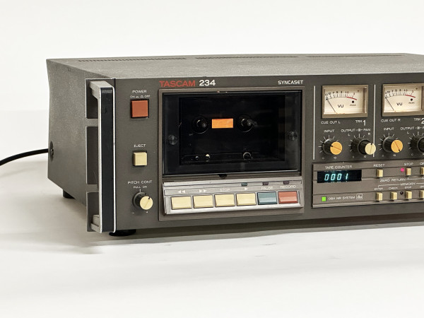 TASCAM 234