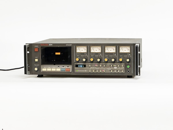 TASCAM 234