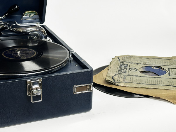 HARRODS LVDSM Bleue Gramophone