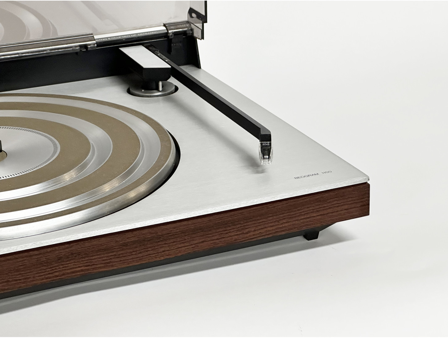 B&O BEOGRAM 1100