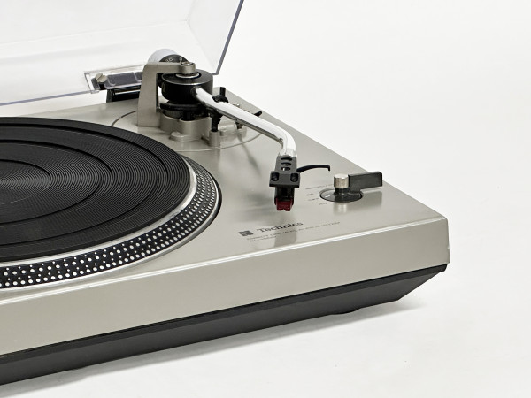 TECHNICS SL-1500