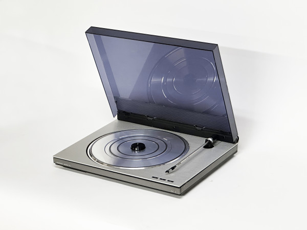 Location B&O BEOGRAM RX2