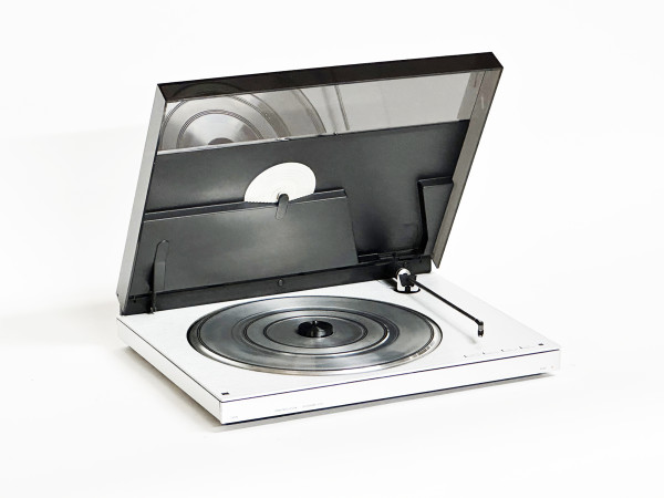 B&O BEOGRAM 5000