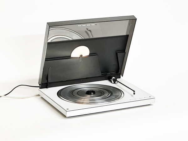 B&O BEOGRAM 5000