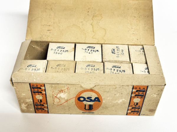 OZA FORD 8v pour phare de voiture Ford