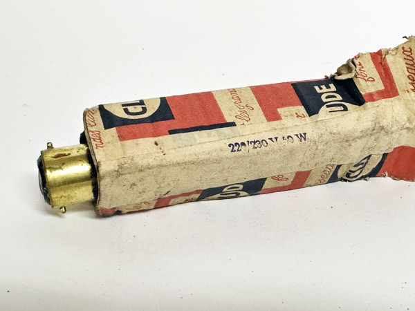 CLAUDE Tube 220v 60W