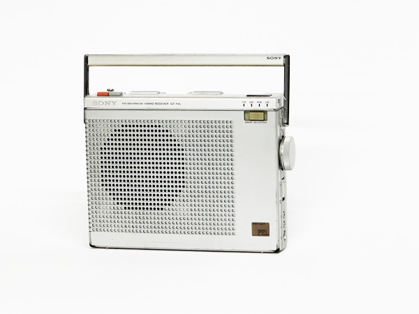 SONY ICF-P2L