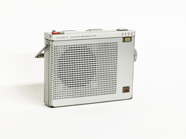 SONY ICF-P2L