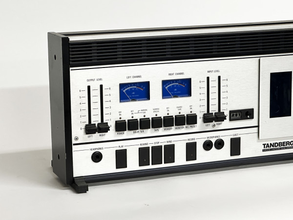 TANDBERG TCD-330 noir
