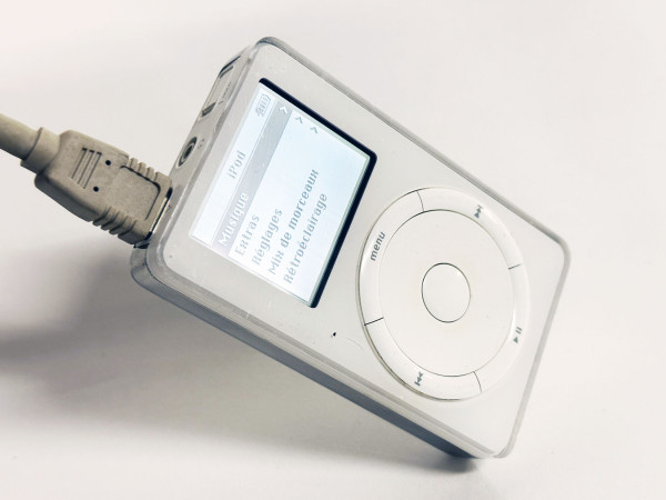APPLE IPOD 1ere generation Hifi vintage Paris