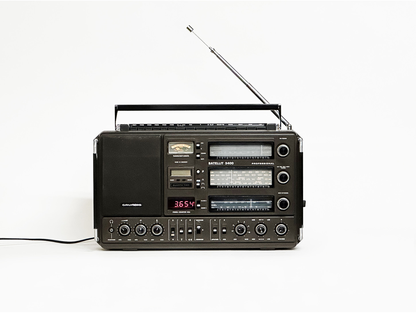 GRUNDIG Satellit 3400