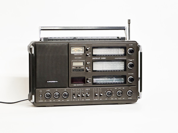 GRUNDIG Satellit 3400