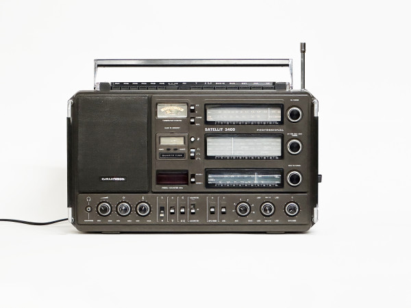 GRUNDIG Satellit 3400