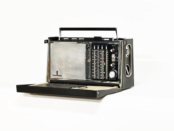 GRUNDIG Satellit 208-6000