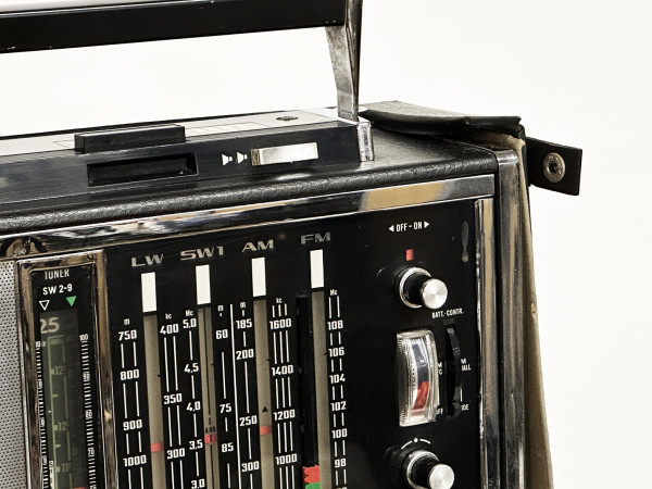 GRUNDIG Satellit 208-6000