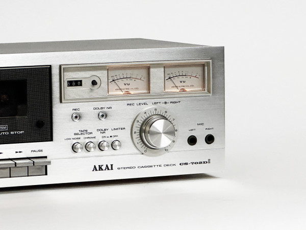AKAI CS-702DII