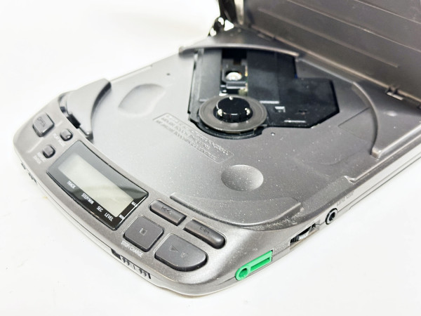 SONY D-202 Hifi vintage Paris