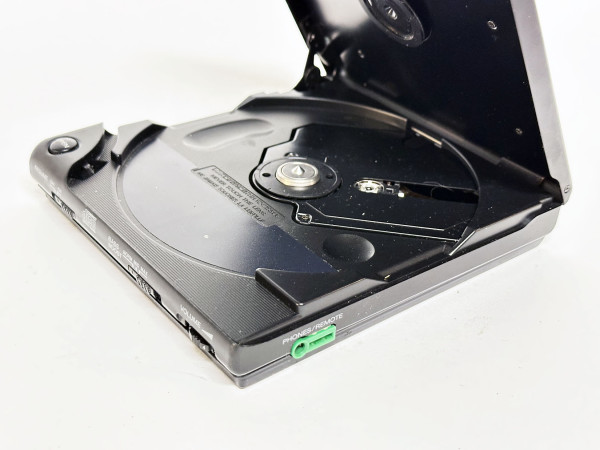 SONY D-303 Hifi vintage Paris