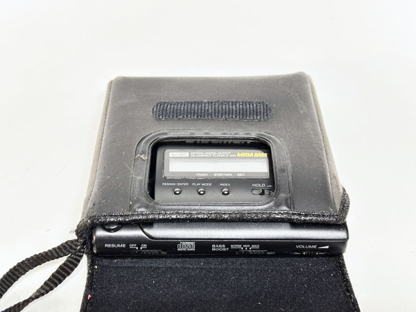 SONY D-303 Hifi vintage Paris