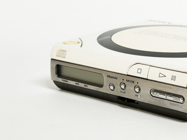 SONY D-30