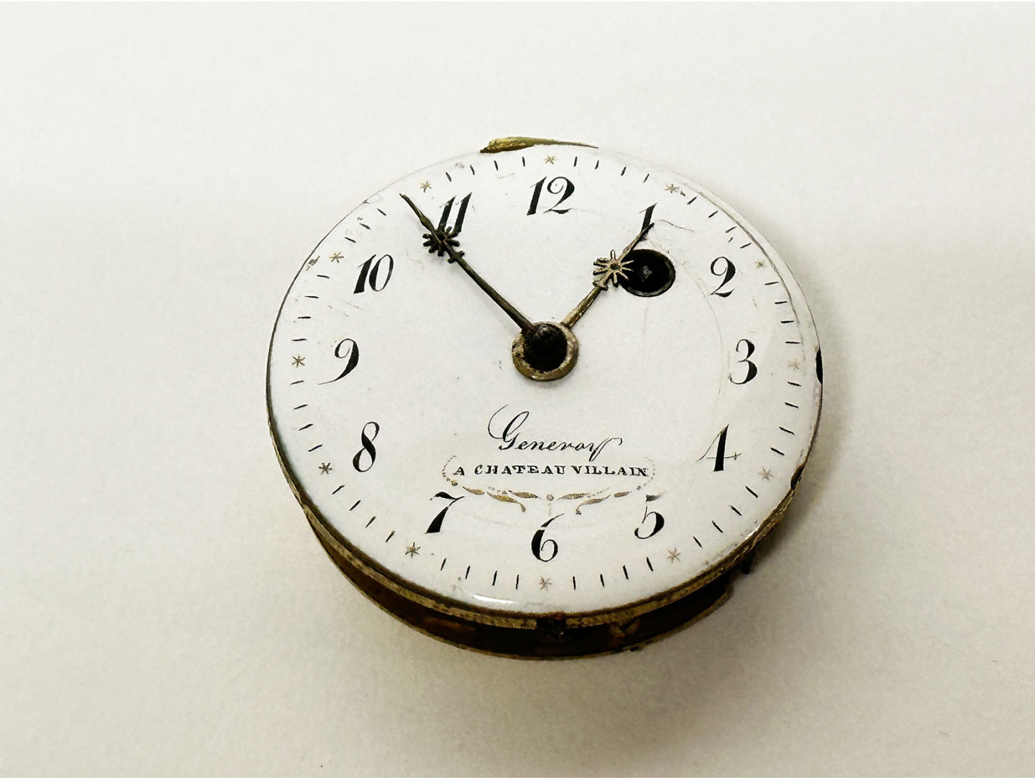 GENEVOYE à Chateau Villain Montre Coq  Hifi vintage Paris 