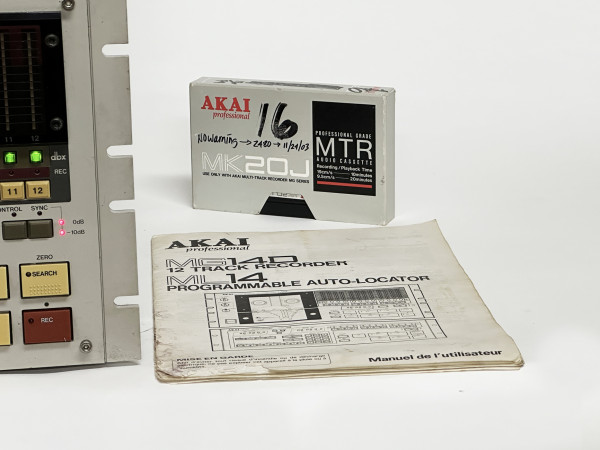 AKAI MG-14-D Professionel