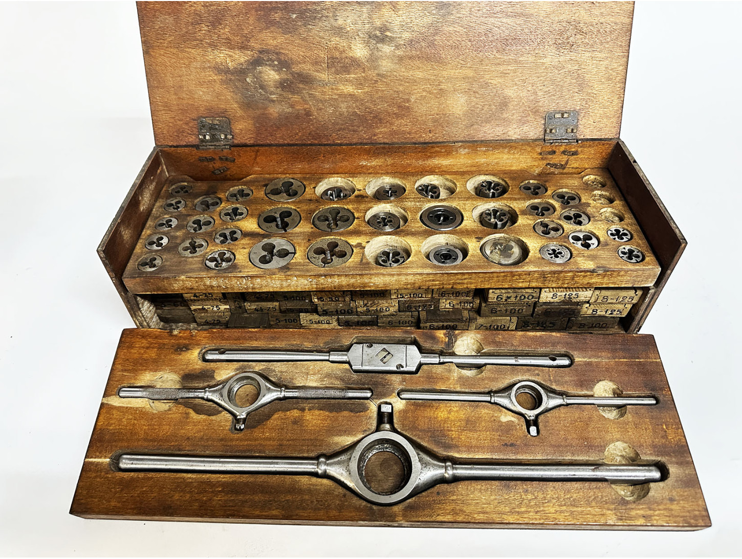 SCHNEIDSEITE Filiere  Hifi vintage Paris réparations