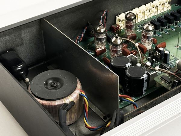 MUSICAL FIDELITY F22