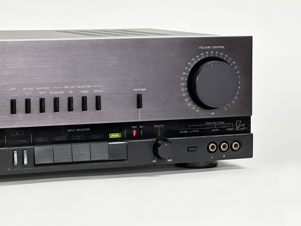 LUXMAN LV-105