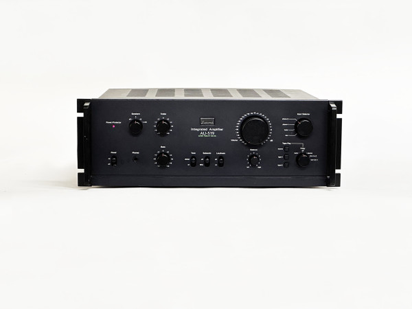 SANSUI AU-517