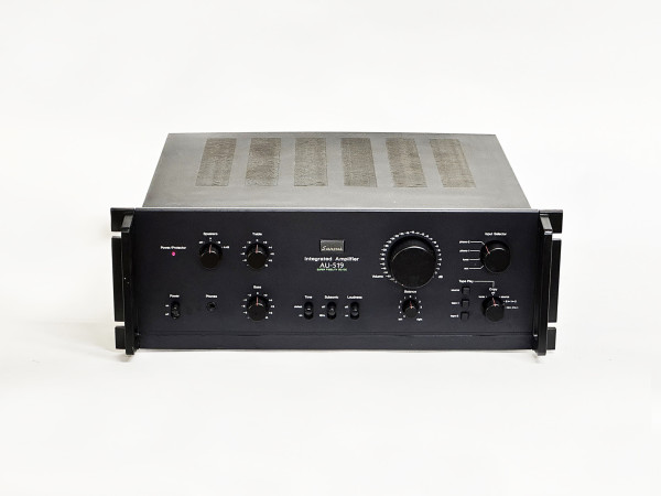 SANSUI AU-517