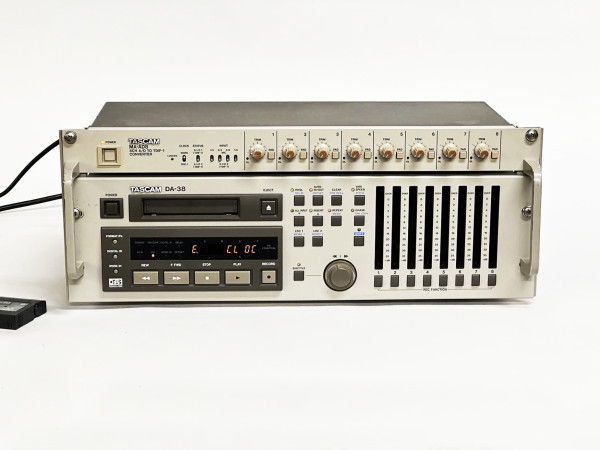 TASCAM DA-38