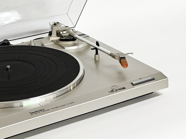 TECHNICS SL-B210