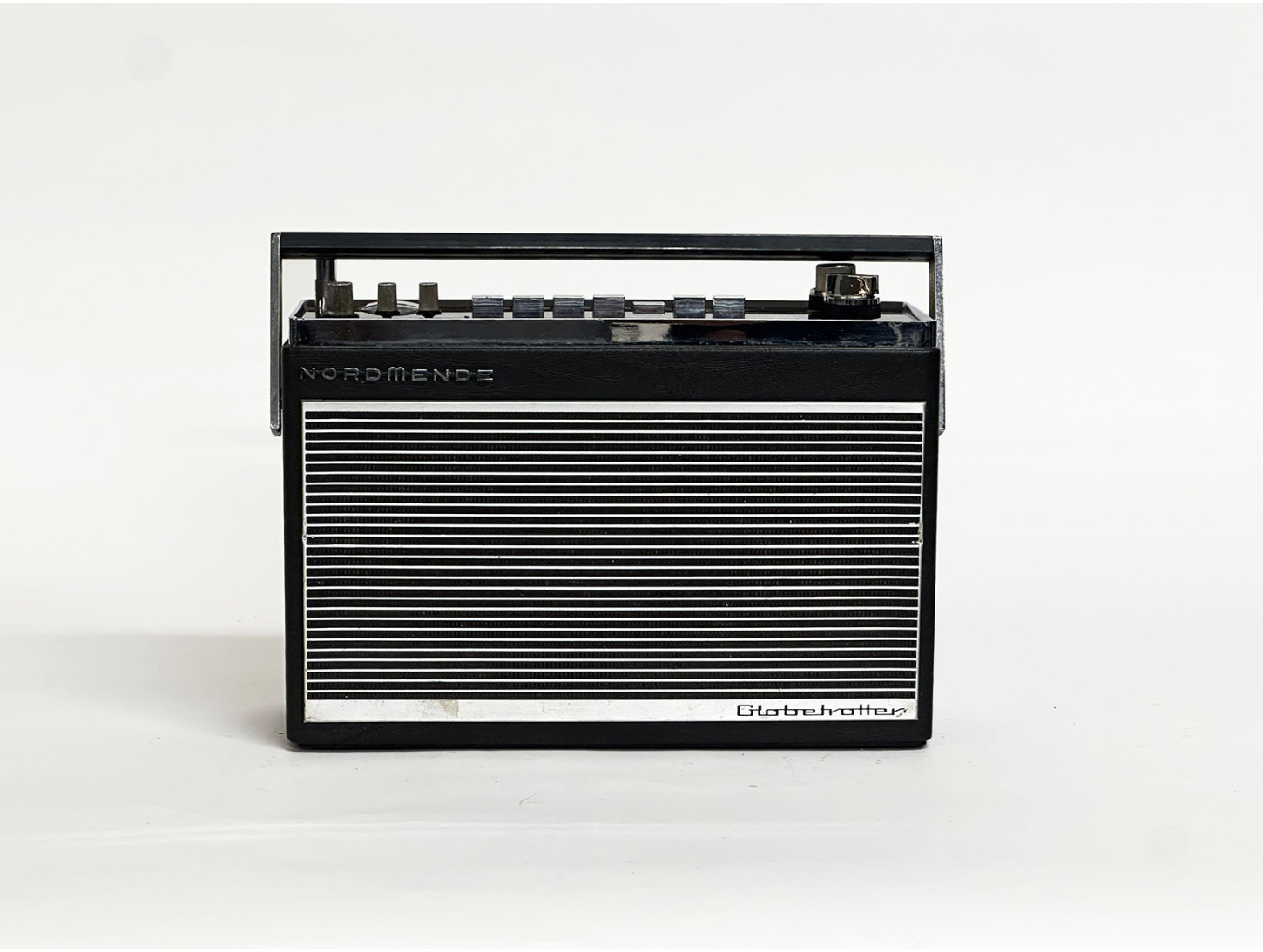 NORDMENDE Globetrotter TN-6000