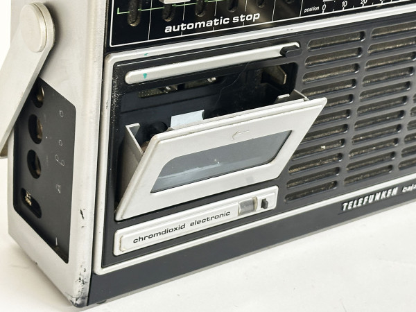 TELEFUNKEN Bajazzo Compact 102-C Hifi Vintage réparation