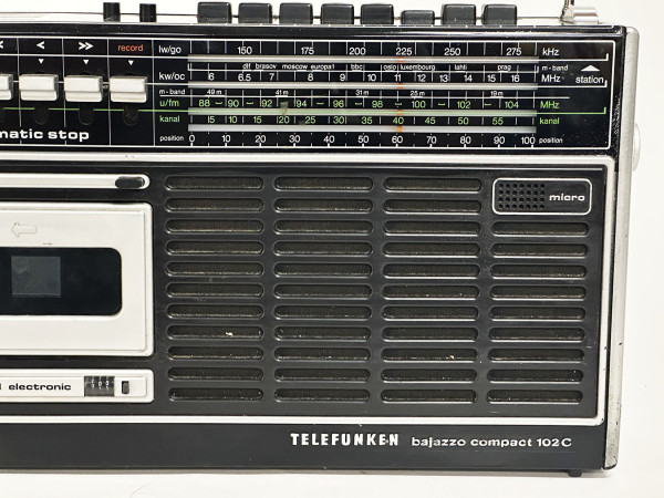 TELEFUNKEN Bajazzo Compact 102-C Hifi Vintage réparation