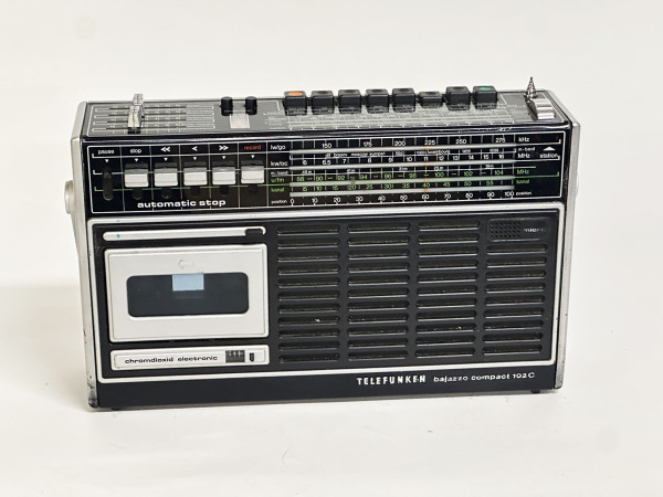 TELEFUNKEN Bajazzo Compact 102-C Hifi Vintage réparation