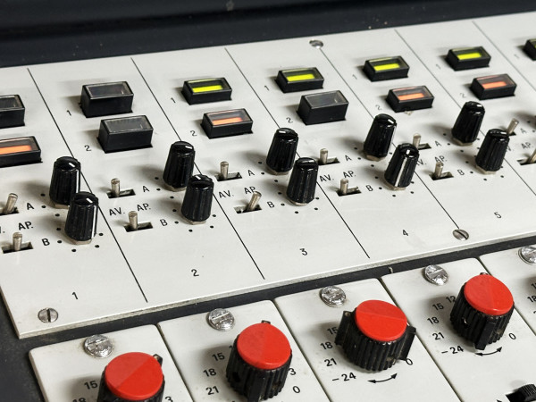 GIRARDIN C-123  Hifi Vintage réparation