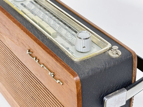 RADIONETTE Kurér FM de Luxe Hhifivintage Paris Réparations