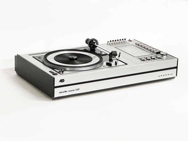 GRUNDIG STUDIO 2000