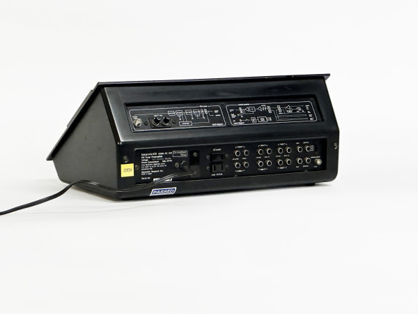 NAKAMICHI 630 (FM Japon)