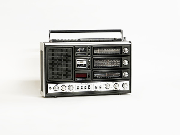 GRUNDIG Satellit 3000