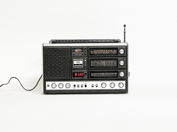 GRUNDIG Satellit 3000